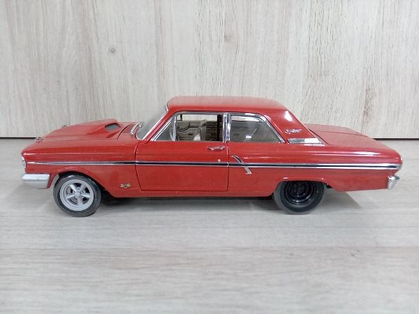 AMERICAN MUSCLE 1964 Ford Fairlane Thunderbolt フォード サンダーボルト 1/18 No.33767_画像2