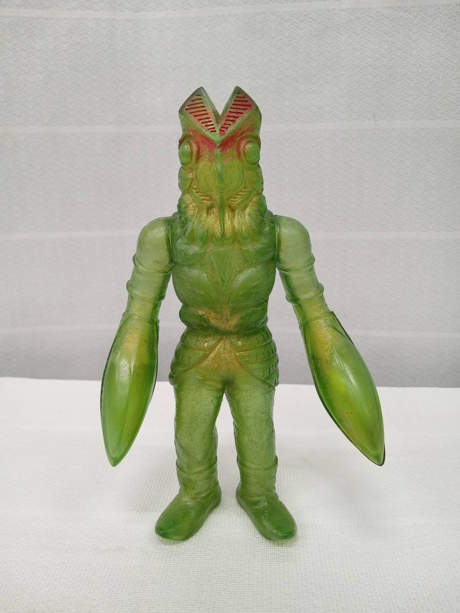  Lotte Ultraman chewing gum Baltan Seijin clear green jpy . Pro sofvi doll 