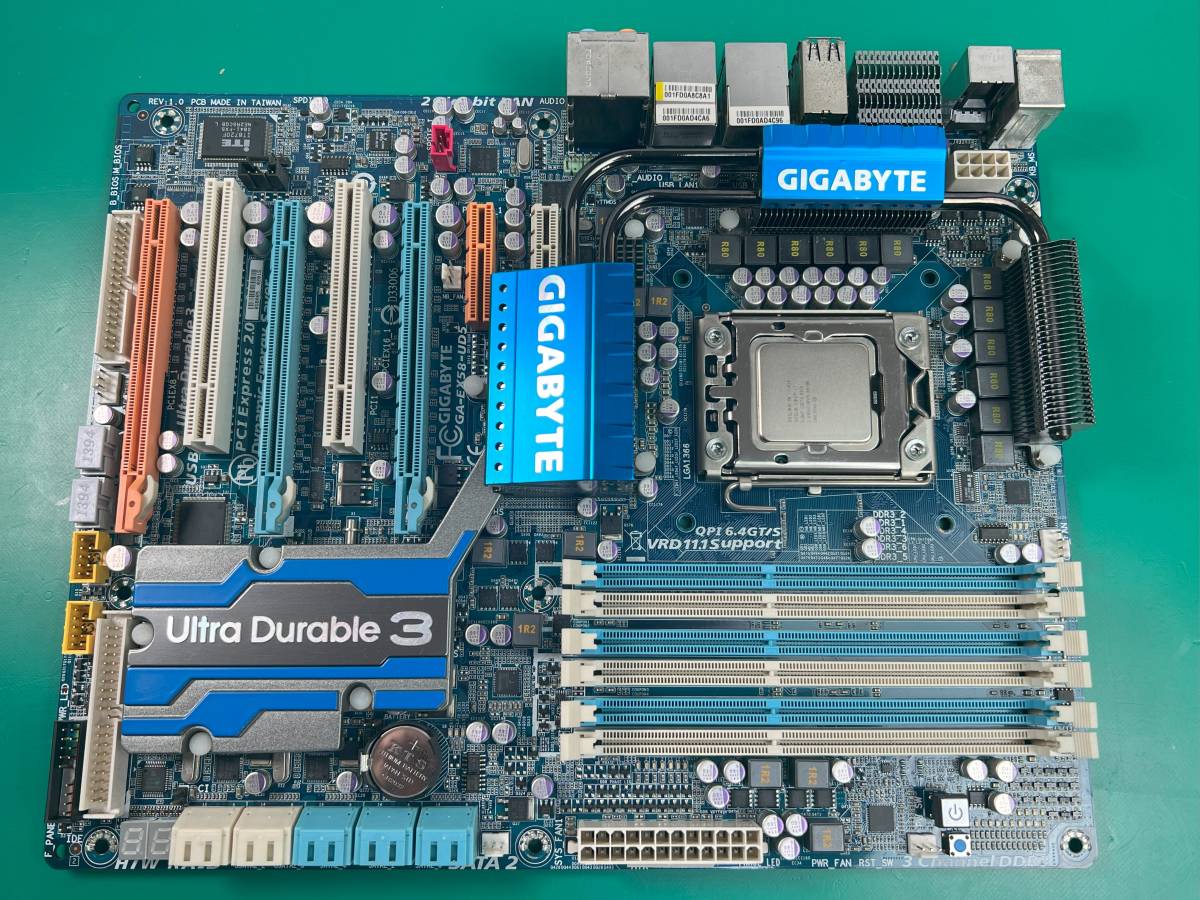 GIGABYTE X58-UD5 i7-930 CORSAIR 2G×6枚　中古動作品_画像1