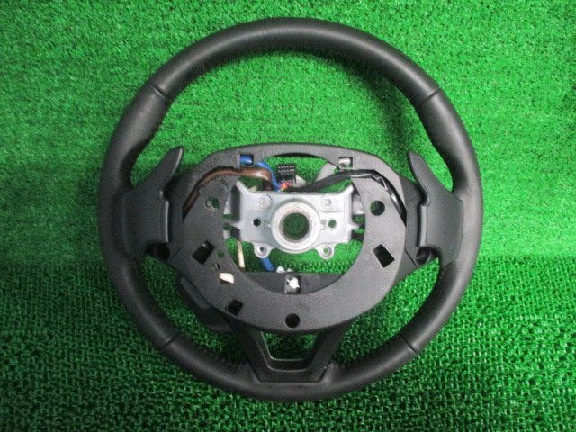 331852★MK53S/スペーシア【純正/レザー】ステアリング ハンドル ボタン付★直径約37㎝★パット欠品_画像7