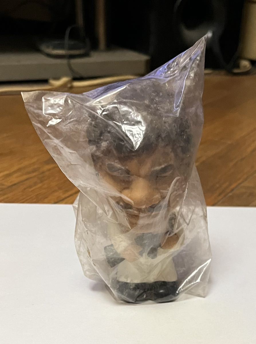 企業物 チャールズブロンソン 三菱ミニカ '70 狼の挽歌ソフトビニール人形13センチ 新品未開封。