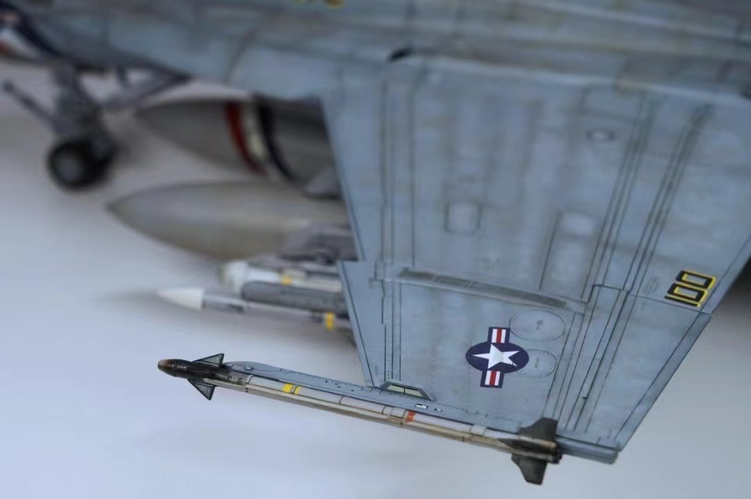 1/48 アメリカ空軍 F-16CJ 組立塗装済完成品 - 完成品 1/48 アメリカ空軍 F-16CJ 組立塗装済完成品 - 完成品