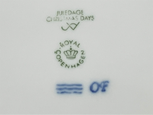 ROYAL COPENHAGEN ロイヤルコペンハーゲン イヤープレート 2013 2014 2015 ディッシュスタンド付き 3枚セット 未使用 K8447254_画像10