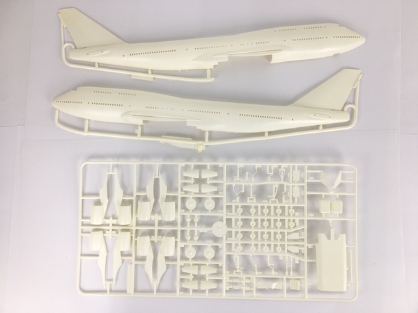 ハセガワ MONOGRAM JAPANESE GOVERMENT AIR TRANSPORT BOEING 747-400 1/144 プラモデル 長期保管品 ジャンク Y8454985_画像2