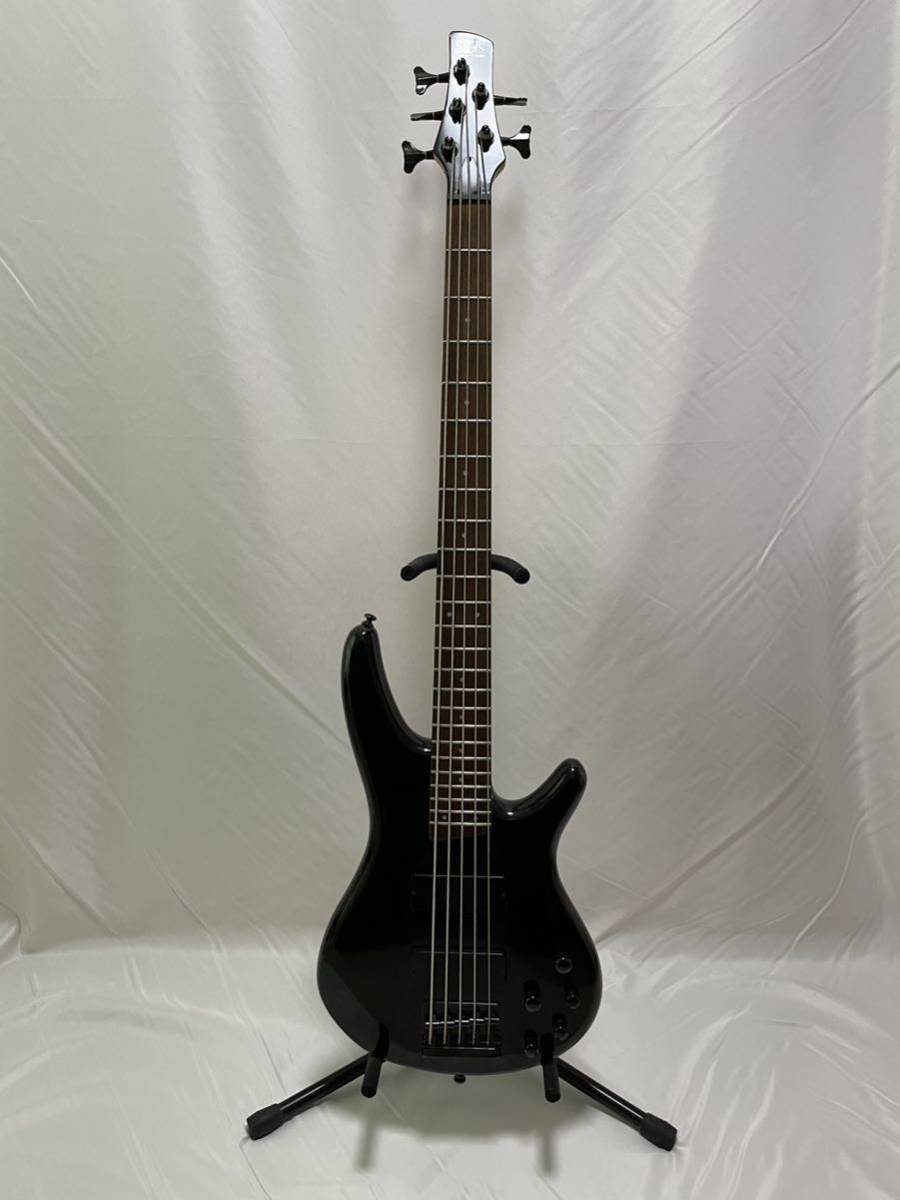 Ibanez SR405 アイバニーズ 5弦ベース　ハードケース付き_画像2