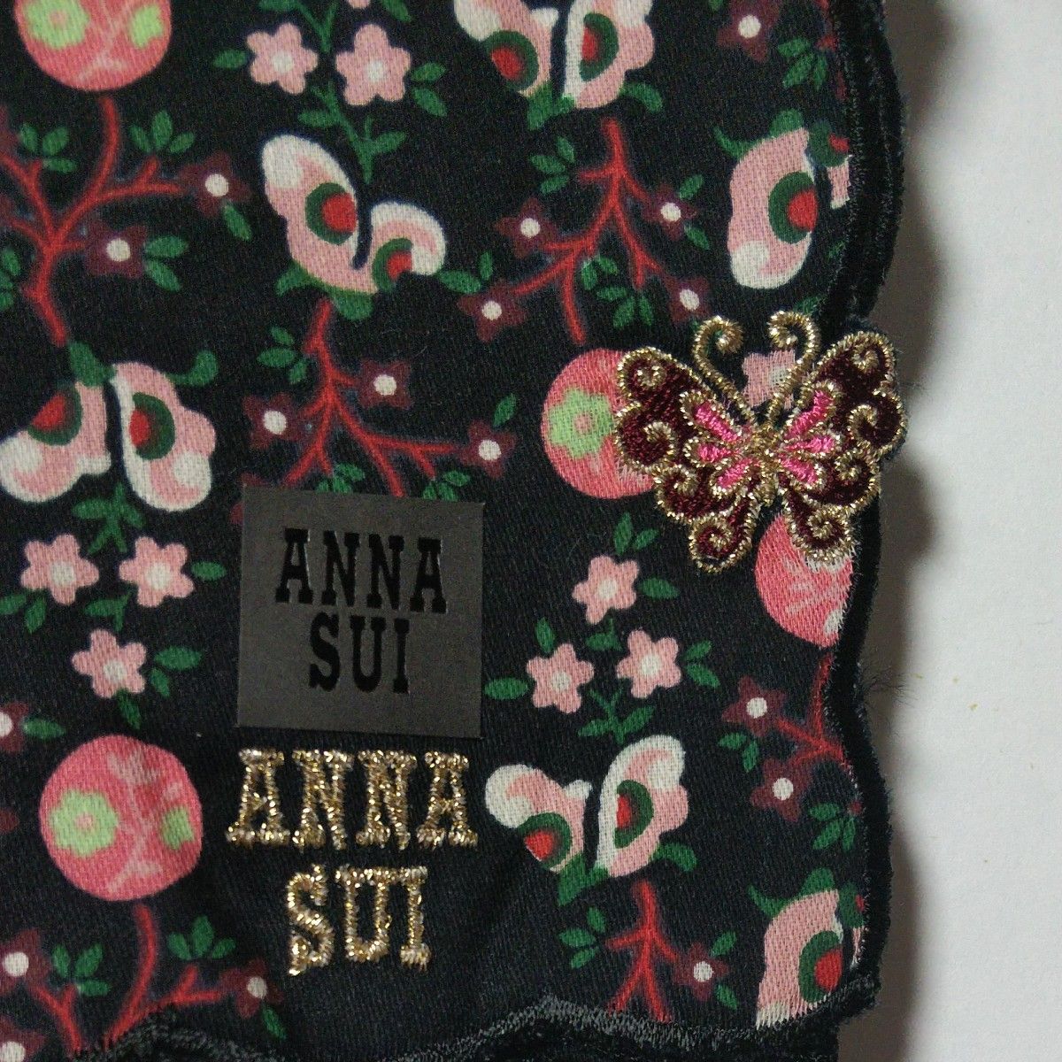 ANNA SUI 黒地 50×50 ハンカチ