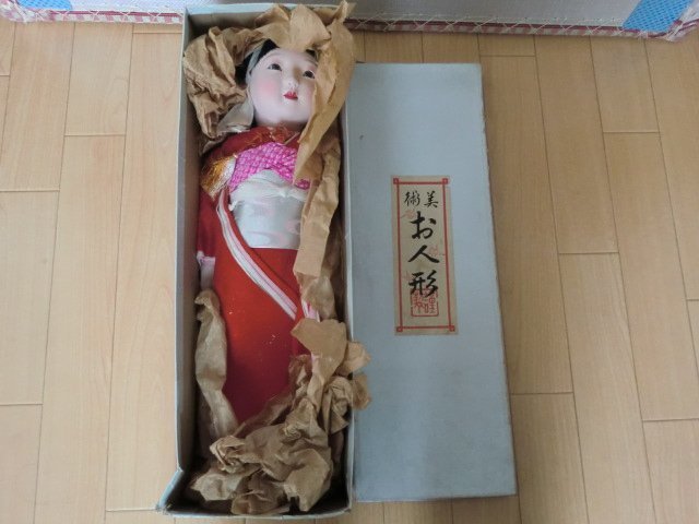 (SOUKO) 箱付/松人形 拾五号 天印 秀光作 箱付き 日本人形 お人形 女の子 和風 着物 ドール 装飾品 美術品/ コレクション レトロ 約45cm_画像2