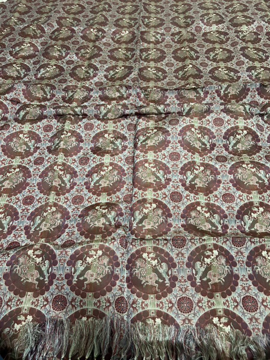 新品未使用 龍村美術織物 大きいテーブルセンター 絹 シルク100%_画像5