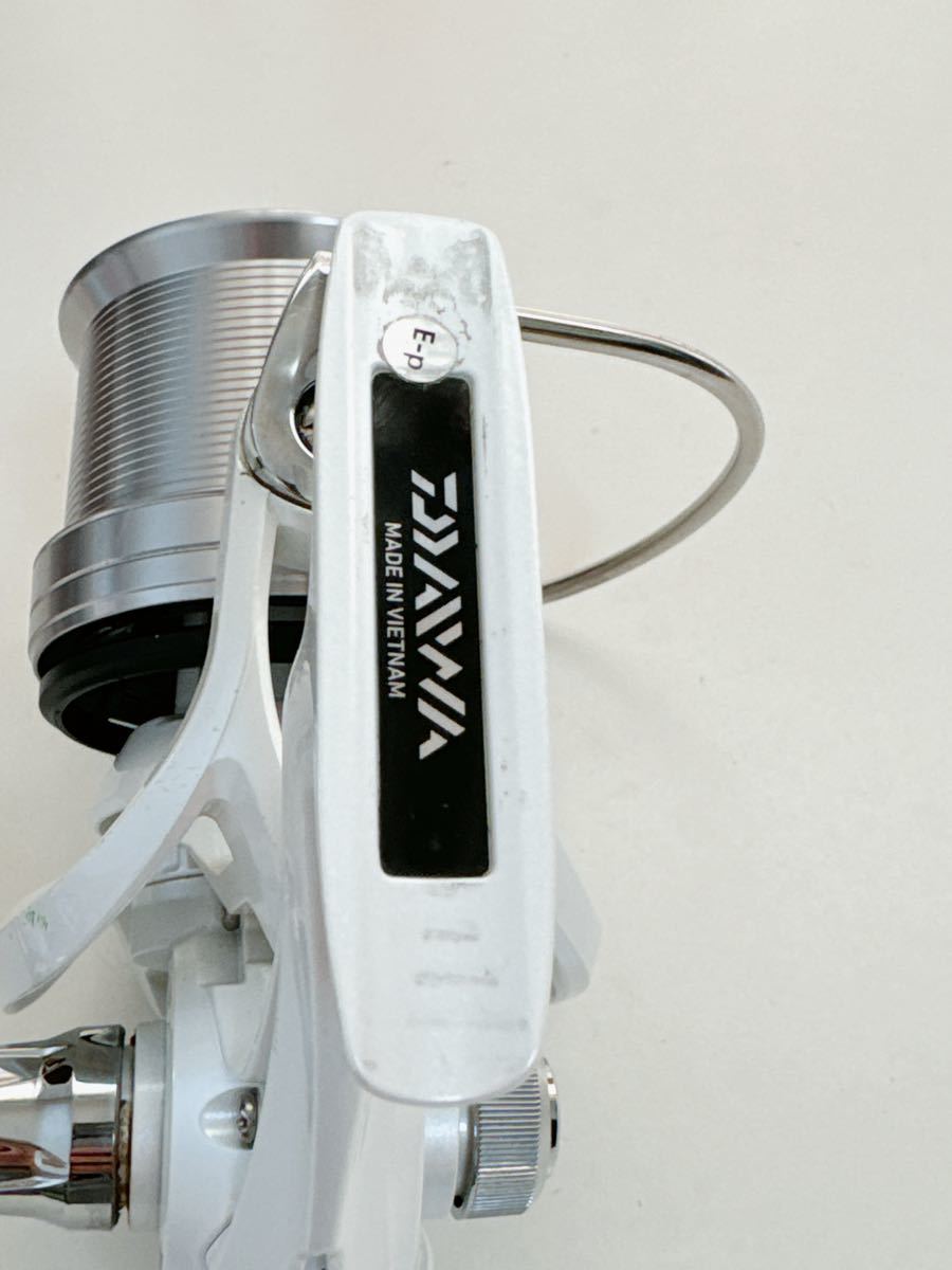ダイワ(DAIWA) スピニングリール(投げ・遠投) 17 WINDSURF35 ウインドサーフ (2017モデル) 太糸の画像6