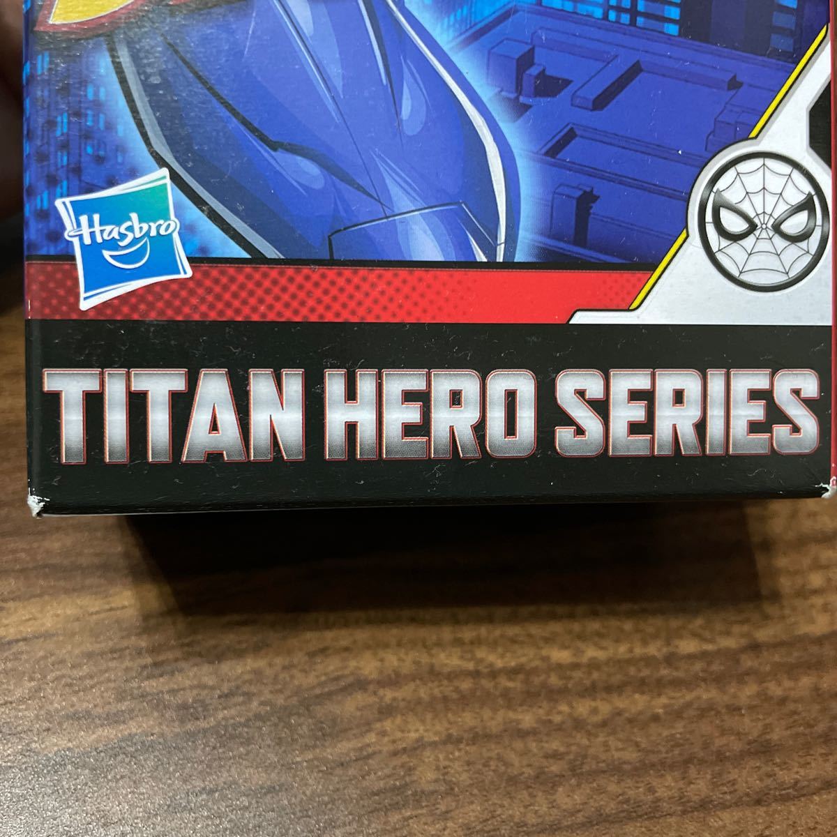Hasbro MARVEL TITAN HERO SERIES ARMORED SPIDER-MAN