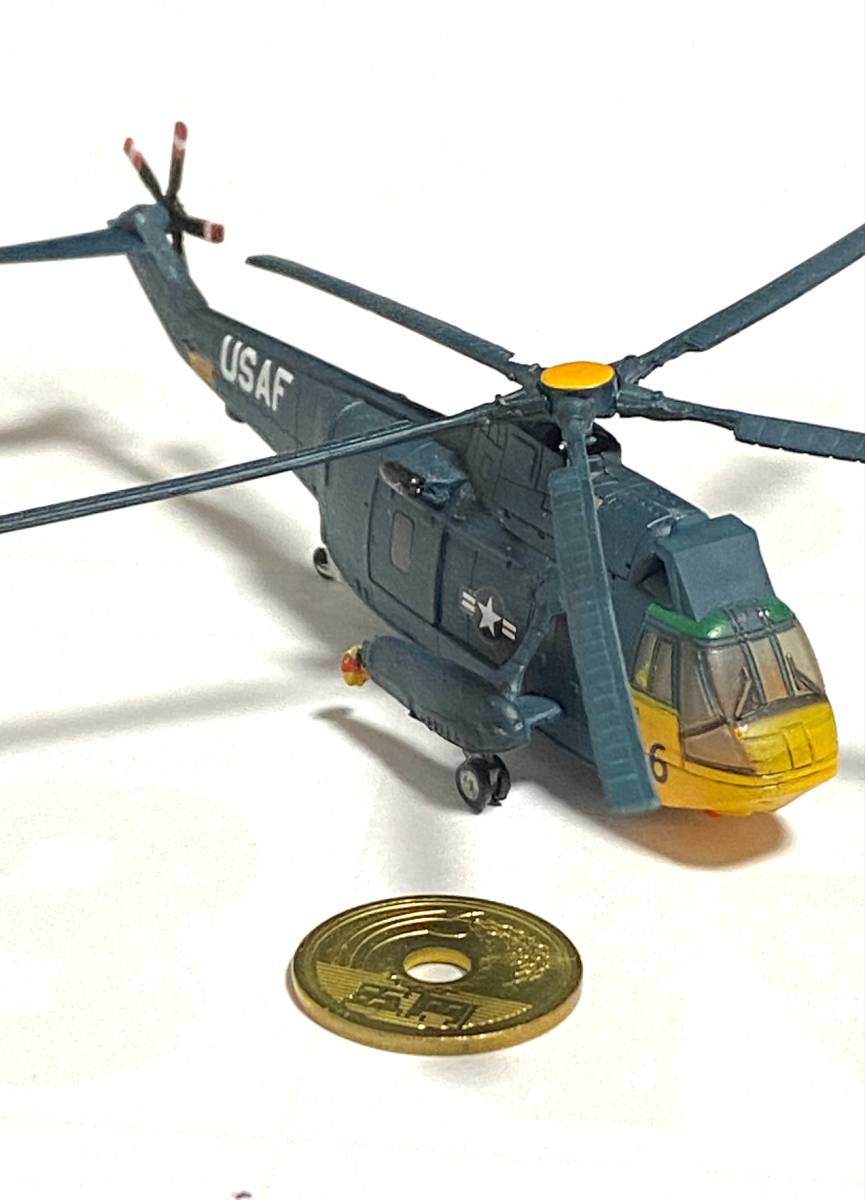 ヘリボーンコレクション SH-3 シーキング アメリカ空軍 1/144 ヘリコプター エフトイズ　F-toys_画像4