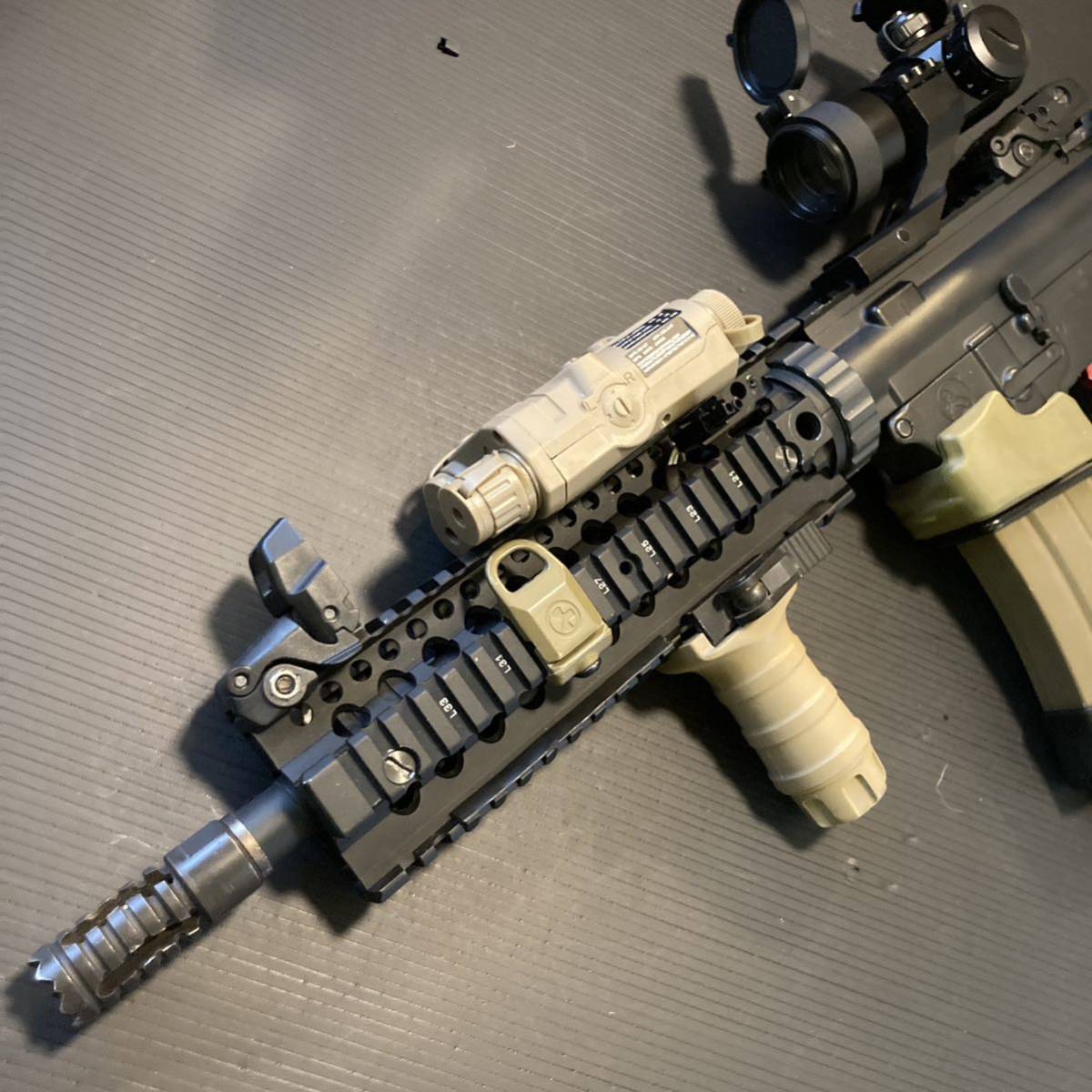X-459 次世代電動ガン M4 CQB-R 東京マルイ|Yahoo!フリマ(旧 X-459 次世代電動ガン M4 CQB-R 東京マルイ|Yahoo!フリマ(旧