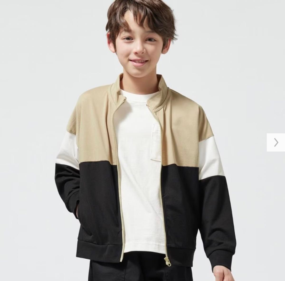 新品 GU(ジーユー)UVカットカラーブロックブルゾン|Yahoo 新品 GU(ジーユー)UVカットカラーブロックブルゾン|Yahoo