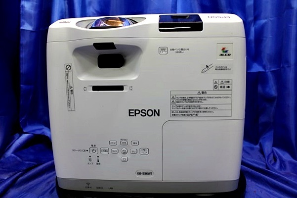 ★輝度3400lm/460H・43H★ EPSON/エプソン 超短焦点　液晶プロジェクター ★EB-536WT/リモコン＆HDMI・VGAケーブル★ 48487Y_画像3