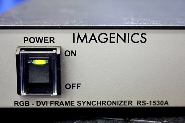 ◆2台入荷◆ IMAGENICS/RS-1530A RGB入力-DVI出力フレームシンクロナイザ　イメージニクス 48564Y_画像2