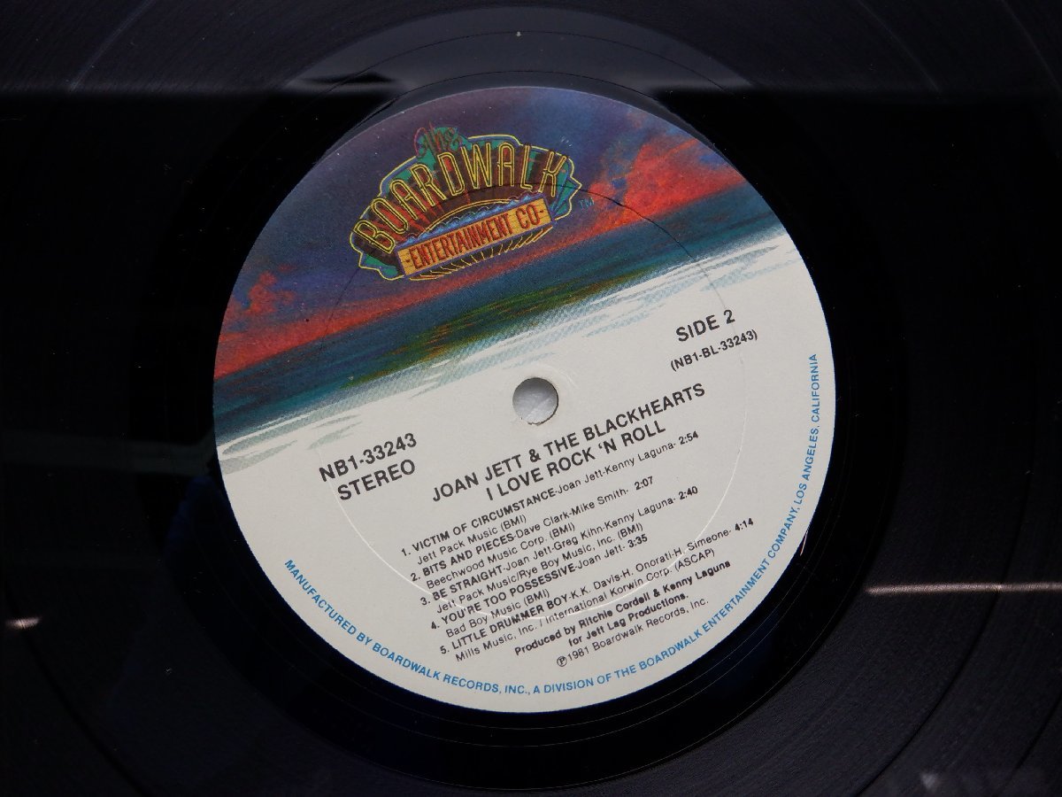 Joan Jett & The Blackhearts(ジョーン・ジェット&ザ・ブラックハーツ)「I Love Rock 'N Roll」LP(NB1-33243)_画像2