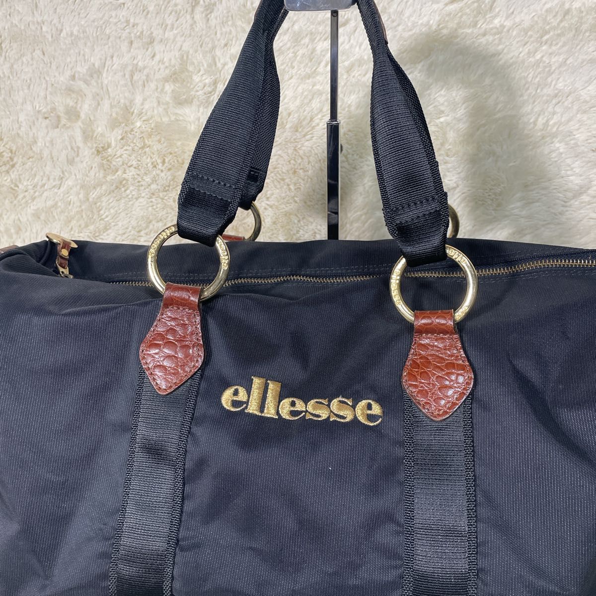 【ellesse】エレッセ　ボストンバッグ　紺　旅行　大容量　スポーツバッグ　2way ショルダー