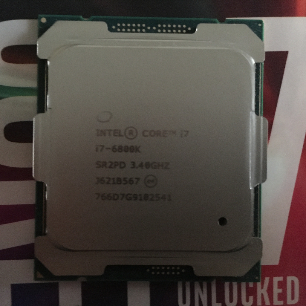 【中古】動作品 Intel CORE i7-6800K_画像1