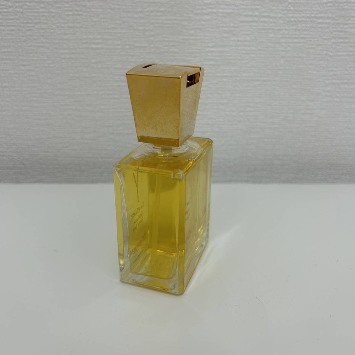 ** Eve солнечный rolan Yves Saint Laurent Y духи 50ml полный количество коробка только немного загрязнения иметь #2247**