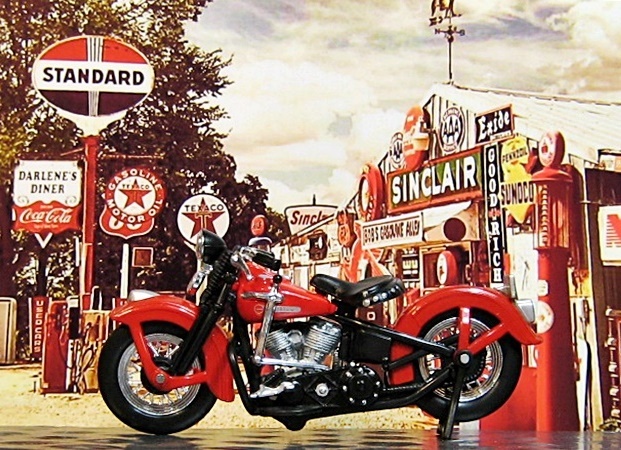 激熱！ Maisto マイスト 1/24 1948 Harley Davidson PANHEAD ハーレー パンヘッド 赤 ハンドシフトレバー レトロ クラシック 往年 本体のみ_画像5