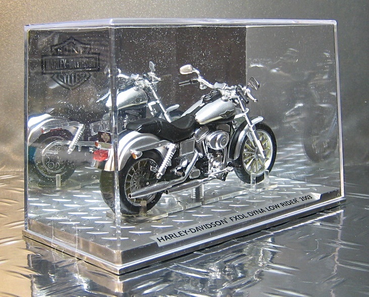 IXO製 1/24 デアゴスティーニ ハーレーダビッドソン プレミアムコレクション バイク・アート 2003 FXDL DYNA LOWRIDER ダイナ ローライダーの画像8
