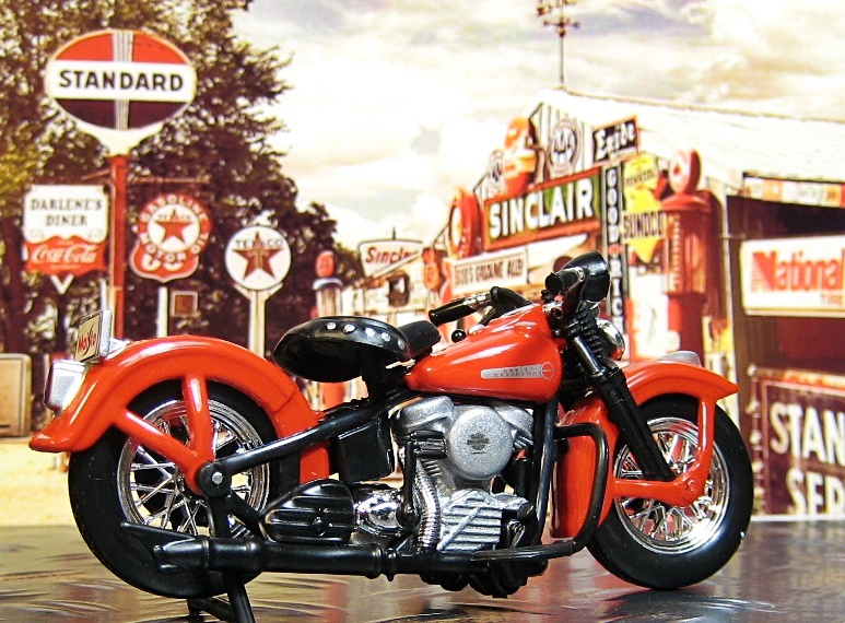 激熱！ Maisto マイスト 1/24 1948 Harley Davidson PANHEAD ハーレー パンヘッド 赤 ハンドシフトレバー レトロ クラシック 往年 本体のみ_画像6