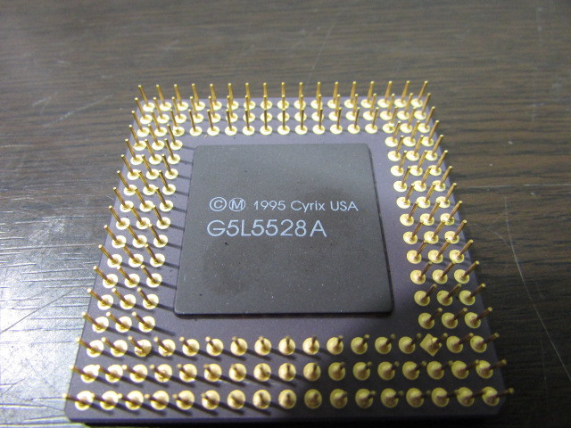 【YCP0284】希少★Cyrix 5x86-100GP 100MHz/Socket3 未チェック品★JUNK_画像3