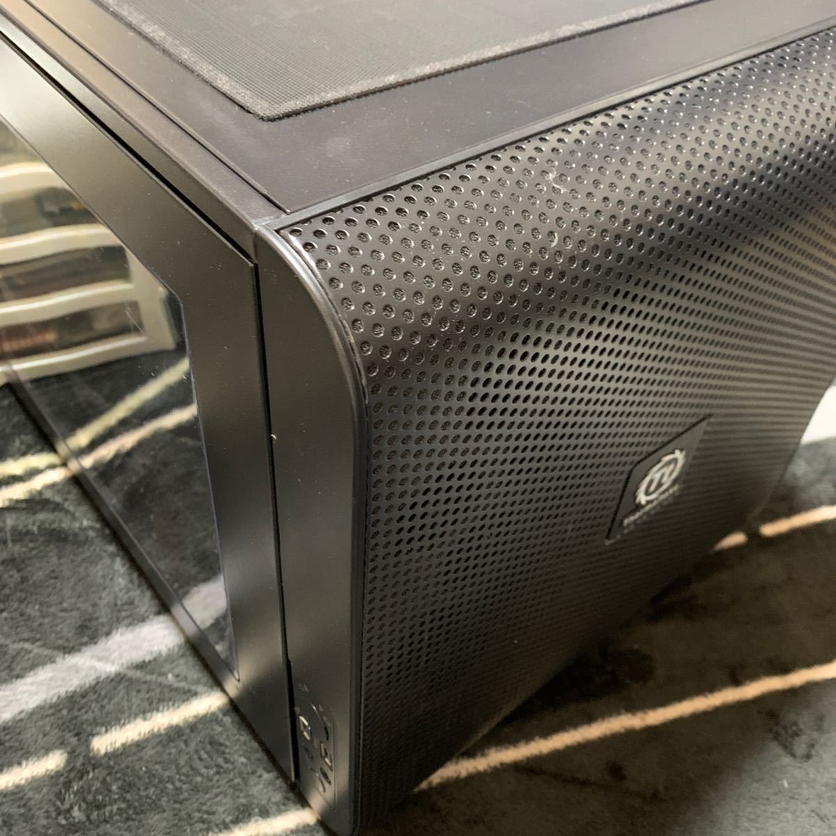 【ジャンク品】Thermaltake CORE V21 サーマルテイクPCケース　smart BX1 450W電源　リモコン付きクーラーオマケ付き_画像1