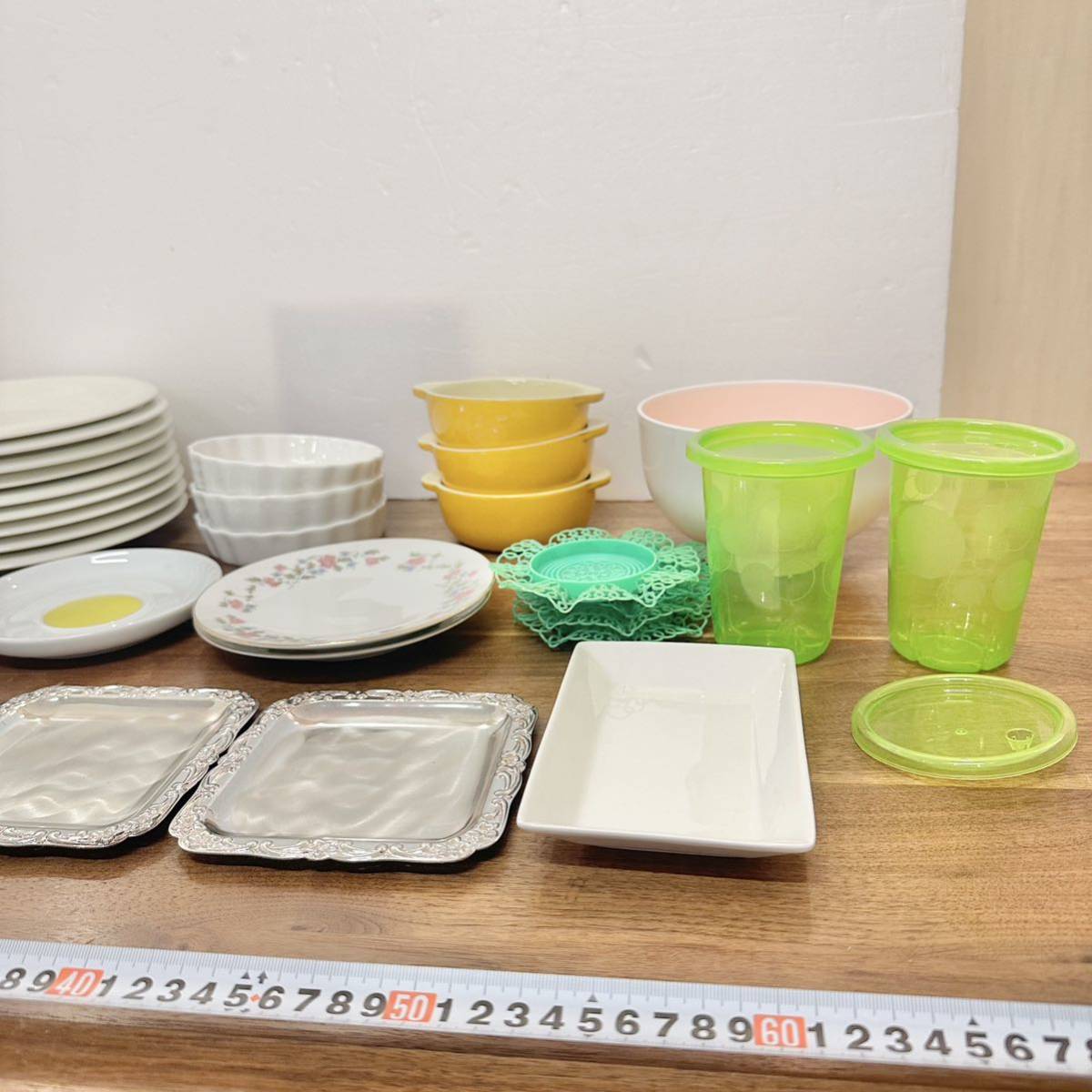 洋食器 ボウル 器 プレート タンブラー 皿 コースター 耐熱皿 陶磁器 陶器 料理 レストラン カフェ おまとめ 大量処分の画像3