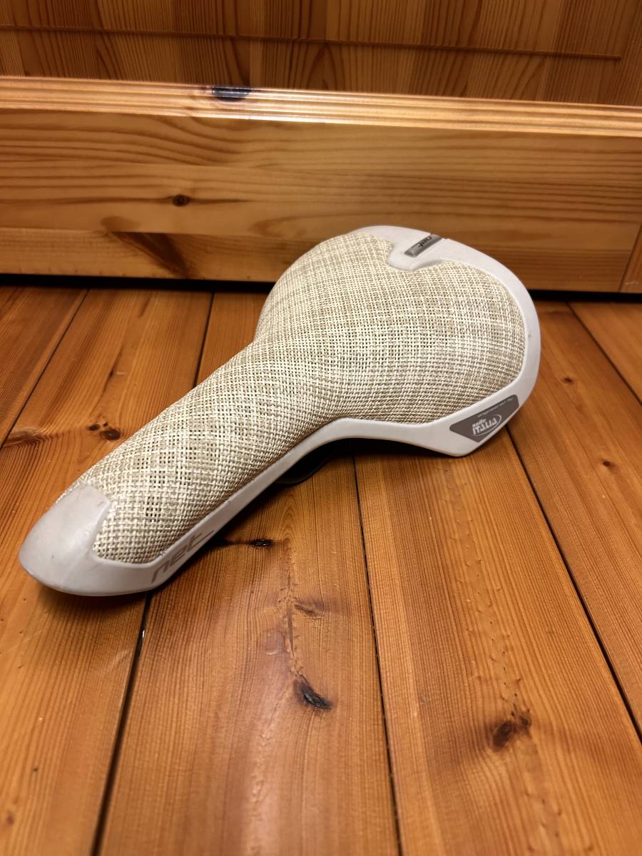 SELLE ITALIA(セラ イタリア)Net（キャンバス）サドル_画像1