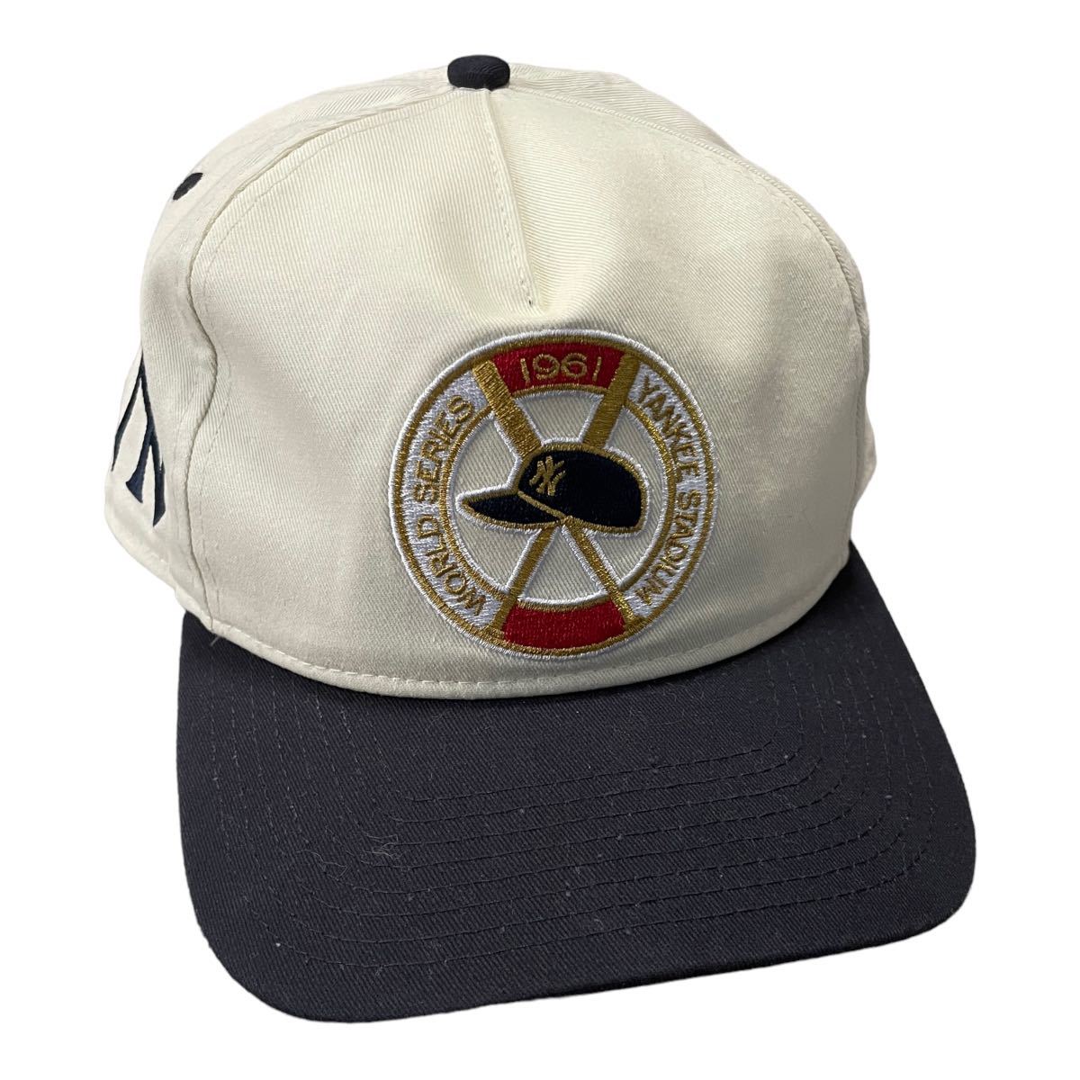 New era ニューエラ　MLB NY ヤンキース　ワールドシリーズ1961 キャップ/帽子　白/ベージュ系　ネイビー　スナップバック