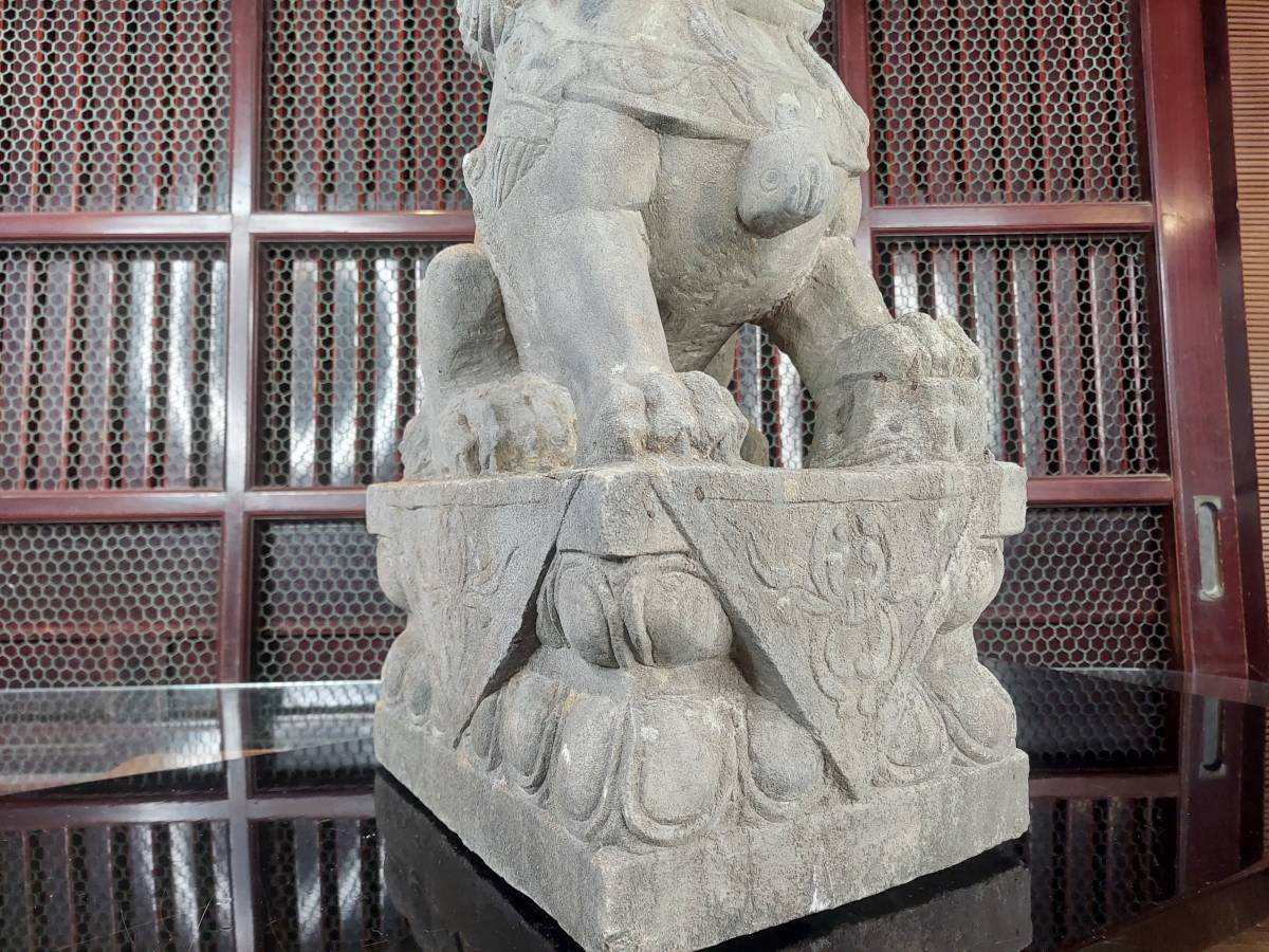 K10-0124　美術彫刻 狛犬 獅子座 置物 石彫刻 明治期_画像6