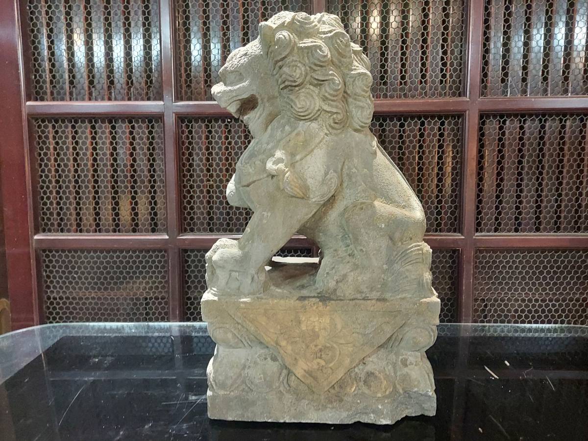 K10-0124　美術彫刻 狛犬 獅子座 置物 石彫刻 明治期_画像4