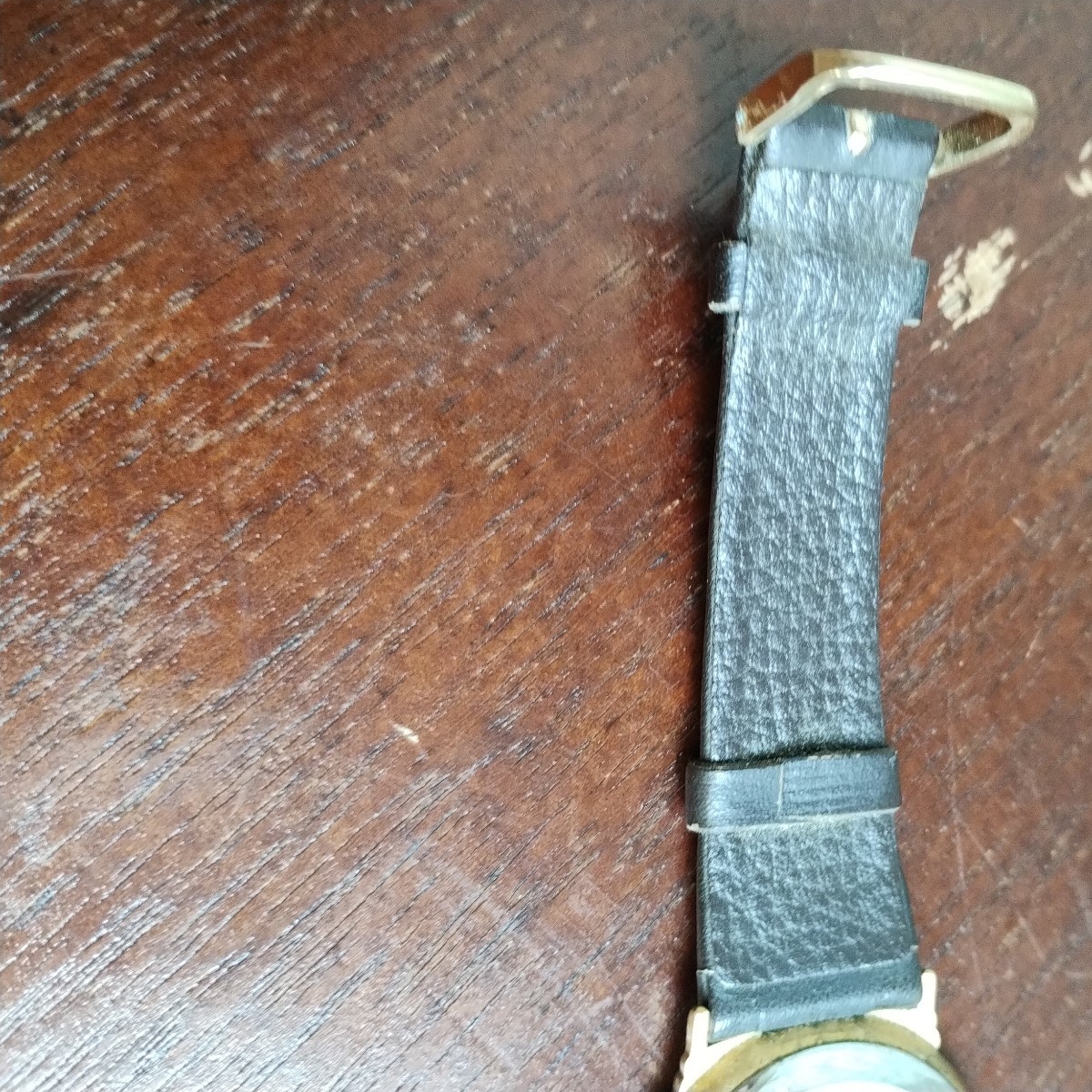 セリーヌ QZ H2903-3 スモセコ ローマン シルバー×ホワイト系シェル文字盤 レディース/ボーイズ腕時計 腕時計　_画像6