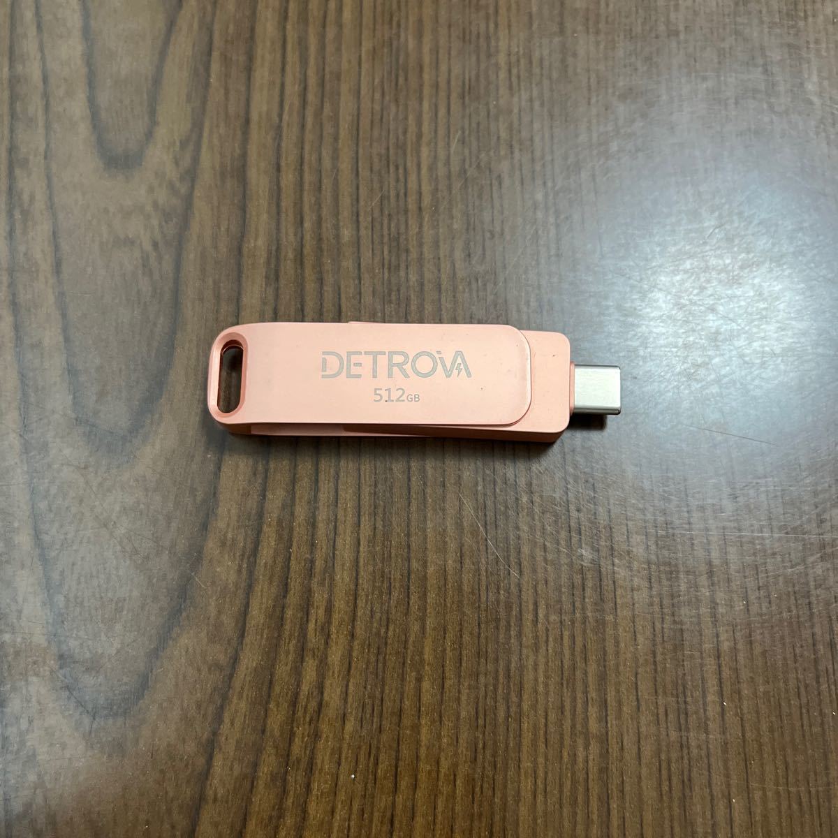 601p2029☆ DETROVA USBメモリ 512GB 2-IN-1 USB3.0・Type-C メモリー 大容量フラッシュメモリ 外付け 容量不足解消 小型 360度回転式 の画像2