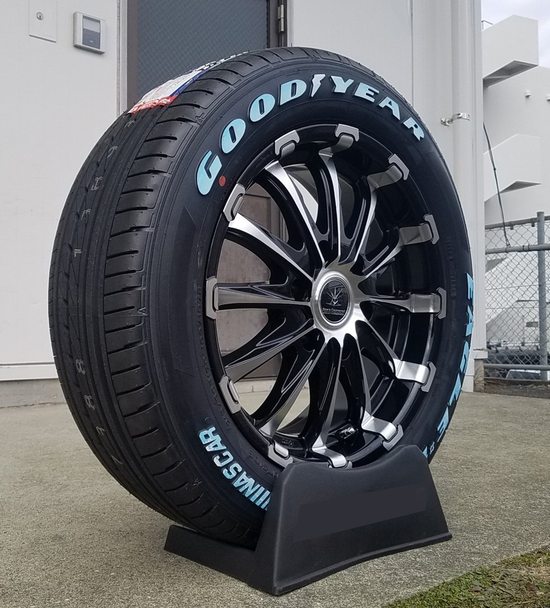 車検対応 Bounty Collection BD12 200系ハイエース・レジアスエース専用 グッドイヤー ナスカー 215/60R17 新品タイヤホイールセット_画像10