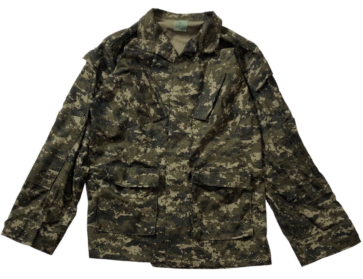 ■ US.ARMY ■ 戦闘服 迷彩 デジタル カモフラ柄 ミリタリー ジャケット パンツ 上下 セットアップ カーキグリーン系 SMALL-REGULAR_画像2