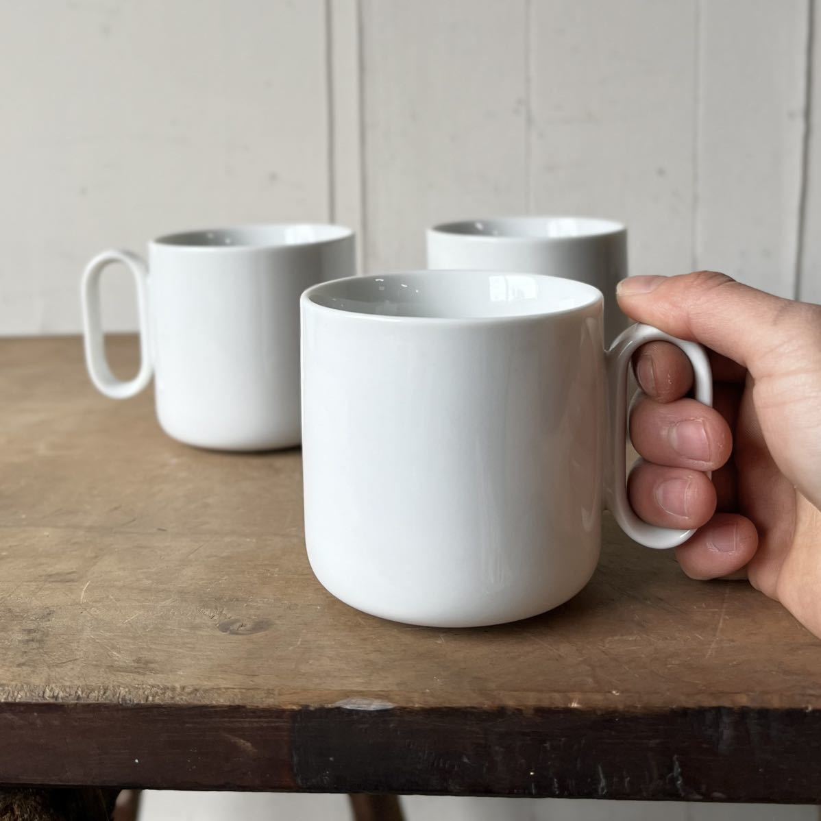 2個set Uハンドル マグカップ デットストック 白磁 陶器 検: コーヒーカップ ティーカップ カフェ レトロ ビンテージ アンティークの画像2