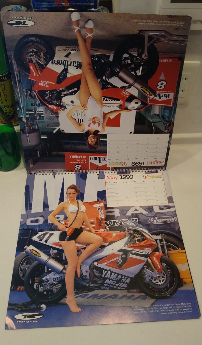 1999年当時物 AKRAPOVIC マフラー ワールド スーパーバイク 美女カレンダー カワサキZX7RR 柳川 ヤマハYZF750SP 芳賀 スコット ラッセル_画像8