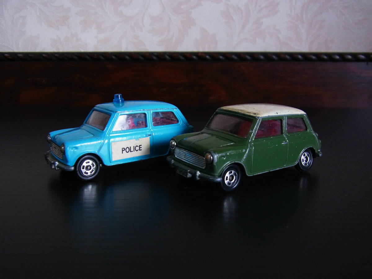 2，トミカ　tomika　BLMC MINI COOPERＳ ・POLICE　２台　日本製_画像1