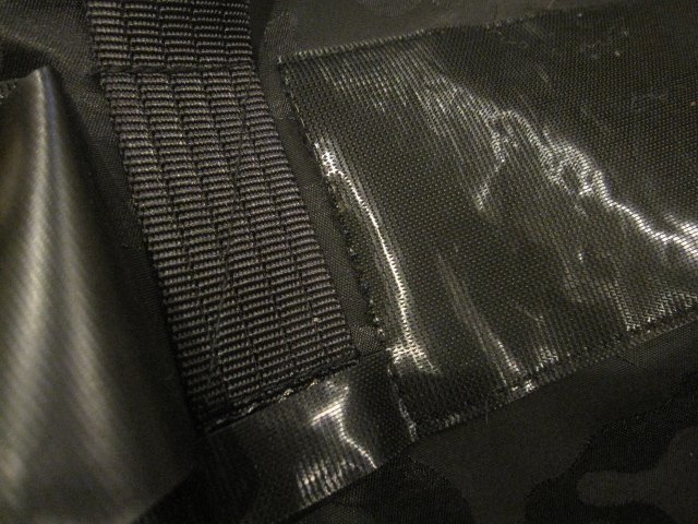 narifurinalifli messenger bag black × duck Revelations special order model ( width 54( upper part )38( lower part ) height 28 inset bottom 17cm)