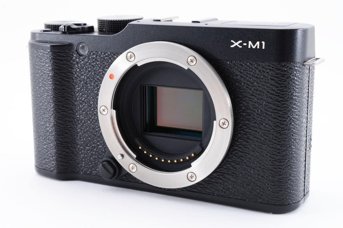 Fujifilm 富士フイルム X-M1 ミラーレスカメラボディーセット　ブラック　黒 美品 最落なし_画像2