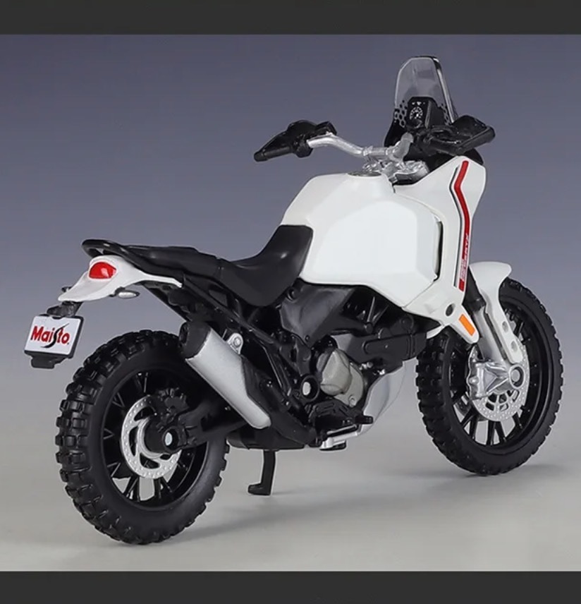 ダイキャス 完成品 バイク ミニカー 合金 1/18スケール DUCATI ダイキャス 完成品 バイク ミニカー 合金 1/18スケール DUCATI