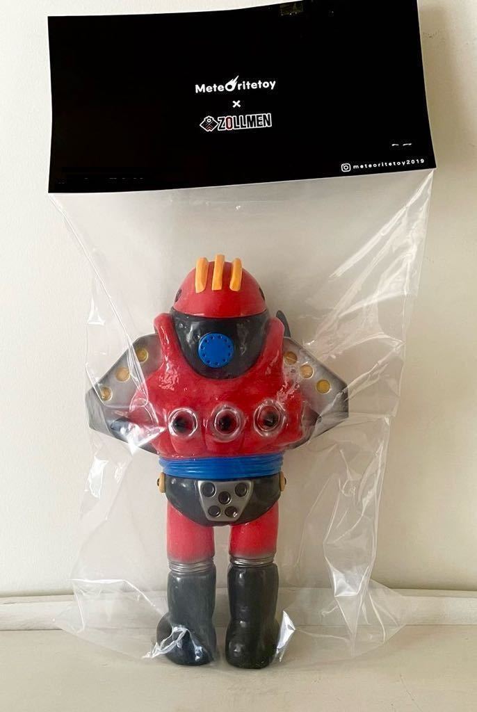 Yahoo!オークション - 限定40体 meteoritetoy x ZOLLMEN Yahoo!オークション - 限定40体 meteoritetoy x ZOLLMEN