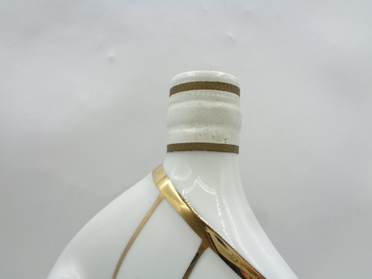 LARSEN VIKING SHIP ラーセン バイキングシップ ホワイト 白 陶器ボトル コニャック ブランデー 古酒 A6820_画像6