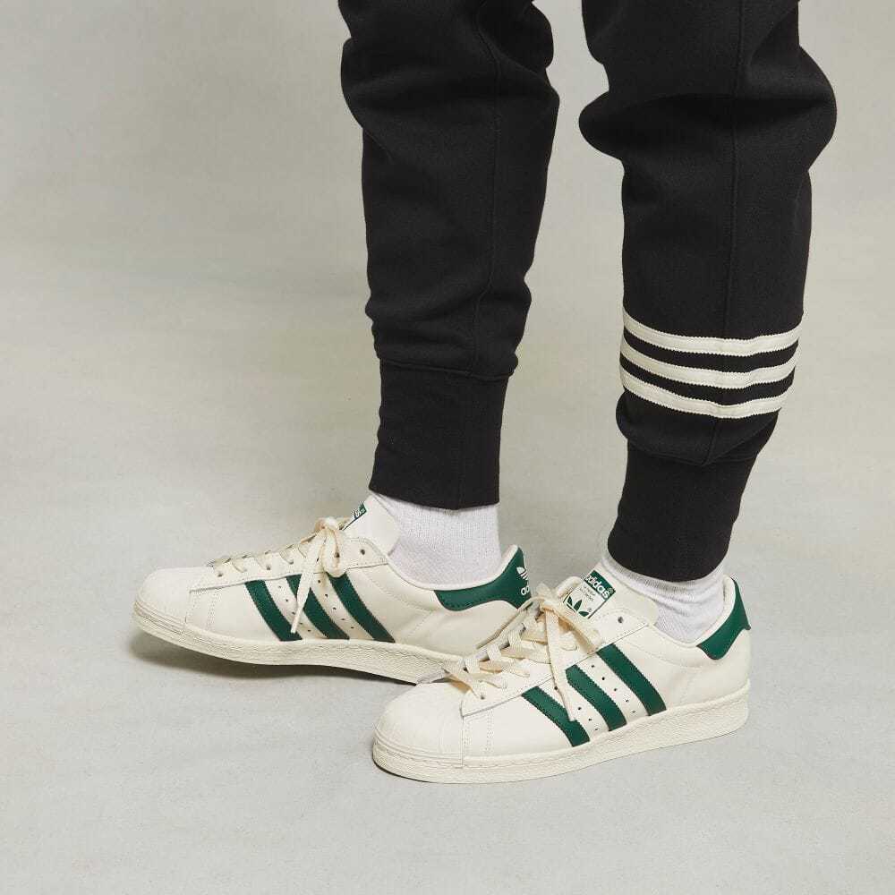  Adidas 29.5cm super Star 82 white green tax included regular price 18700 jpy adidas SUPERSTAR 82 men's sneakers natural leather white green 