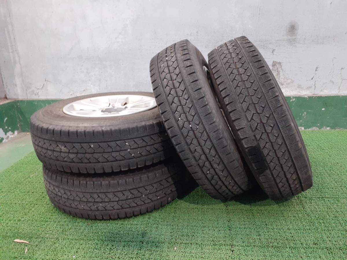 社外アルミホイール 15x6.5J +38 PCD139.7 6穴 BS ブリザック 195/80R15 4本セット 中古 売切!! _画像8