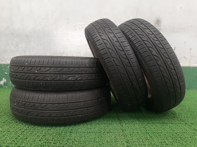 ダイハツ純正アルミホイール 14x4.5J +45 PCD100 4穴 ダンロップ エナセーブ EC202 155/65R14 4本セット 中古 売切!!_画像7