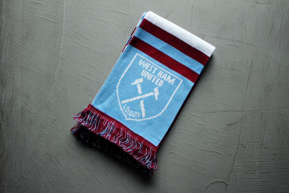 ウエストハム サッカーマフラー West Ham United イングランド製 ウエストハム サッカーマフラー West Ham United イングランド製