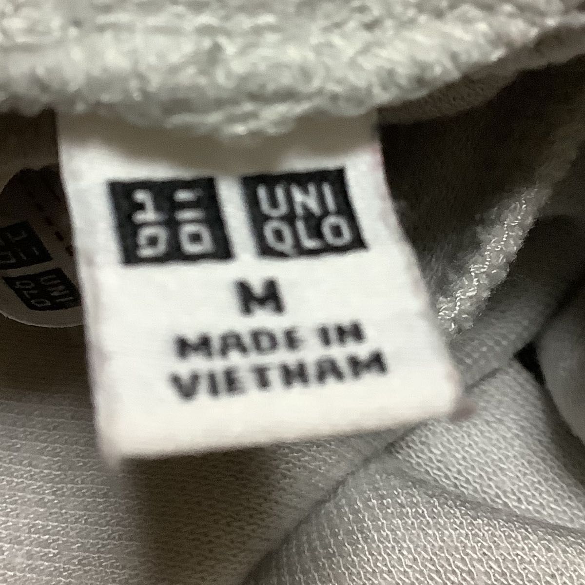 【USED】UNIQLO ユニクロ ヒートテック タートルネック ライトグレー Ｍ